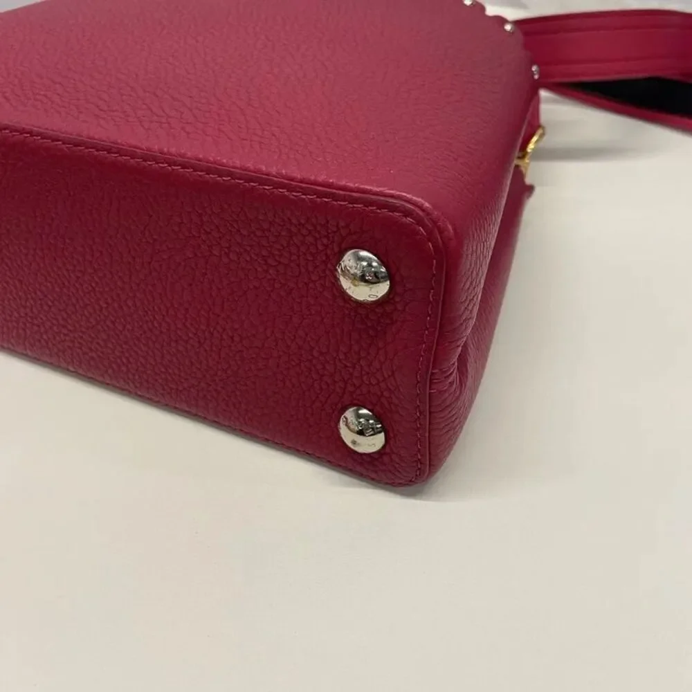 Louis Vuitton Women Pre-Loved Bag Very Good Condition